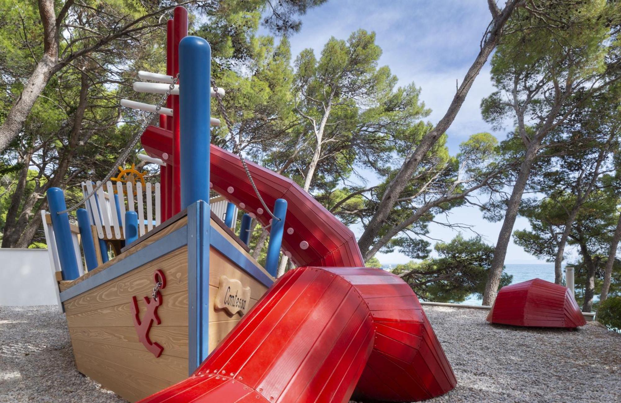 Bluesun Hotel Marina Brela Εξωτερικό φωτογραφία